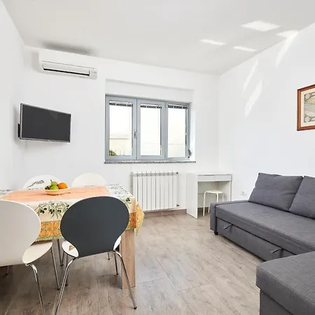 Apartament Ferlin